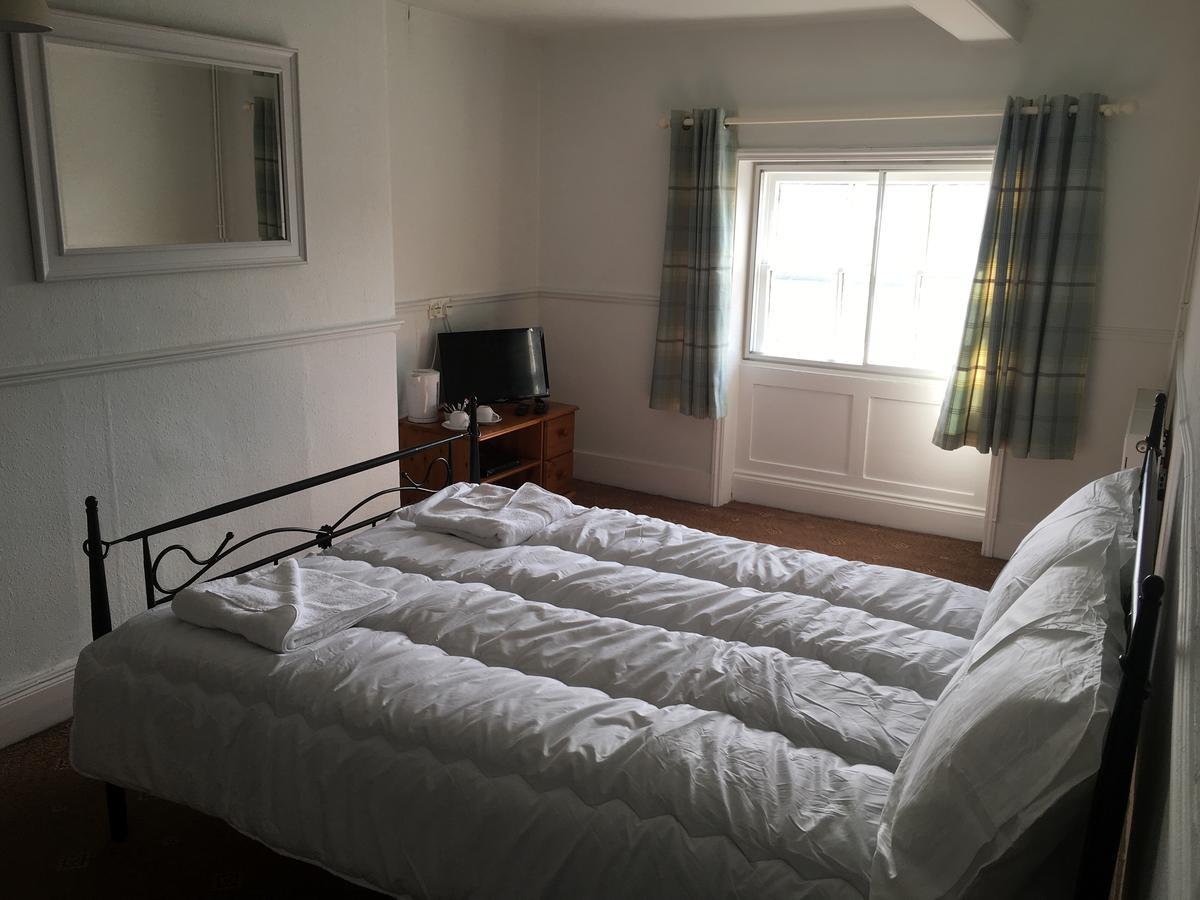 The Cross Keys Hotel Llanymynech Ngoại thất bức ảnh